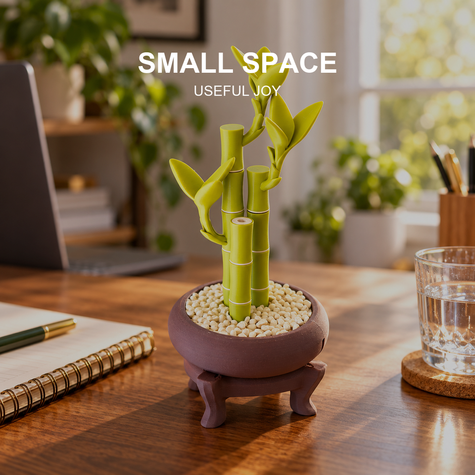 Bamboo Bits — Leafy Desk Holder — Feature view