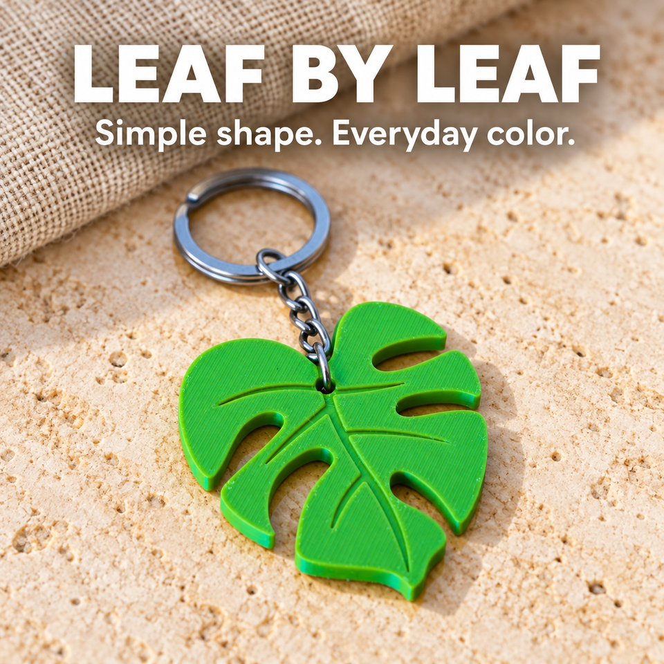 Monstera Leaf Keychain — Feature detail